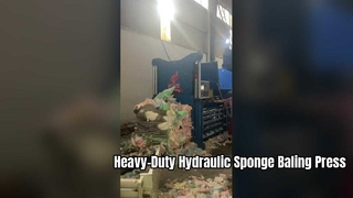 Przemysłowa hydrauliczna prasa do belowania gąbki – stalowy korpus, wysokiej jakości części, ciągły wyładunek i niestandardowa automatyka