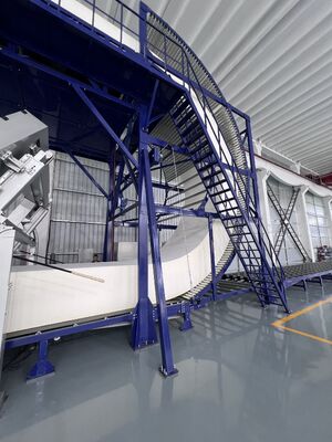 Wysokoprecyzyjna maszyna do cięcia pianki PU z dokładnością 0,6-5 mm ± 0,1 mm i prędkością 60-130 m/min dla wysokości 1300 mm